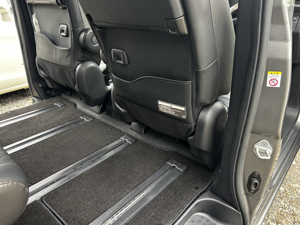 清掃後の嘔吐車内のイメージ