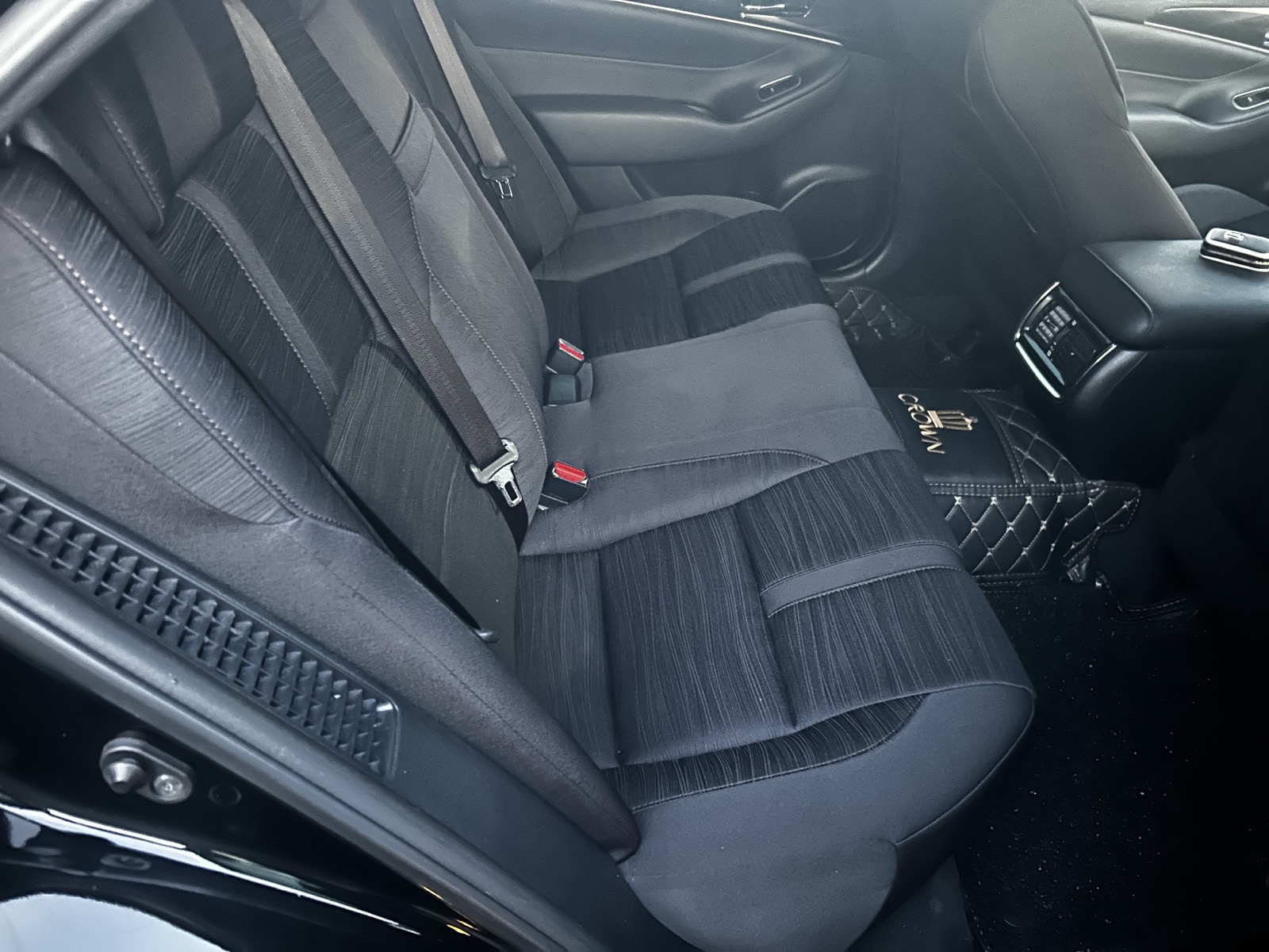 トヨタ クラウンアスリート210系前期 運転席側のみ 作業後1.jpeg
