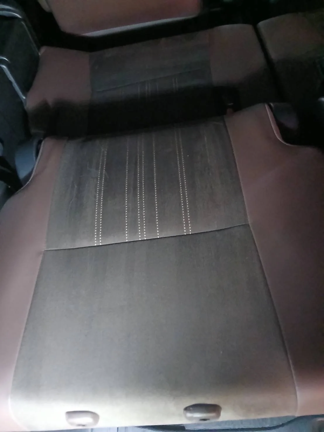 清掃後のトヨタ エスクァイア3列目シート