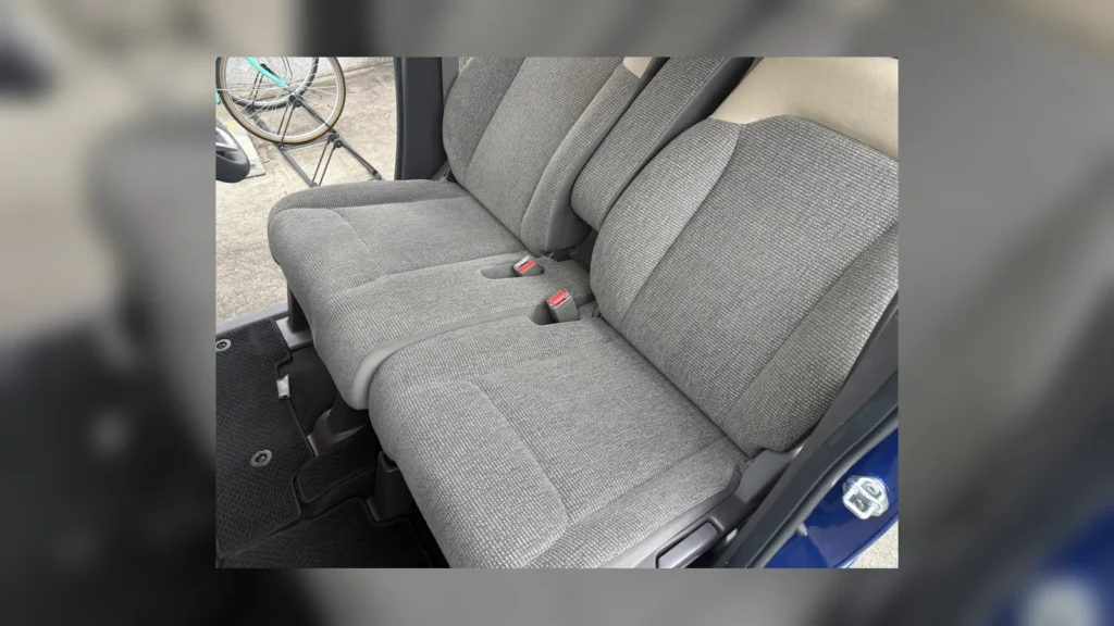 清掃後のホンダ N-BOX前席（南国市）