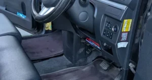 富山県富山市でのダイハツ タントの車内清掃事例